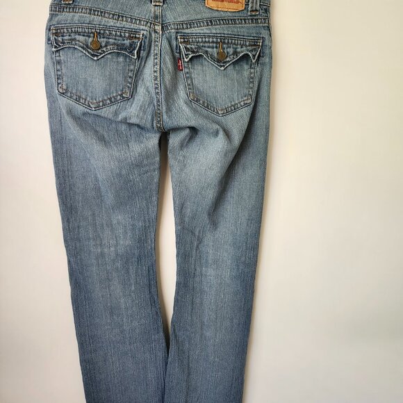 Levi's Women's 542 Low Rise Flare	Jeans Size 8R Blue Denim - Picture 3 of 3